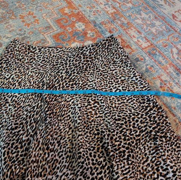 White House Black Market Womens 8 Leopard Skirt A-line Layered Hem Side Zip 163B - Picture 9 of 10